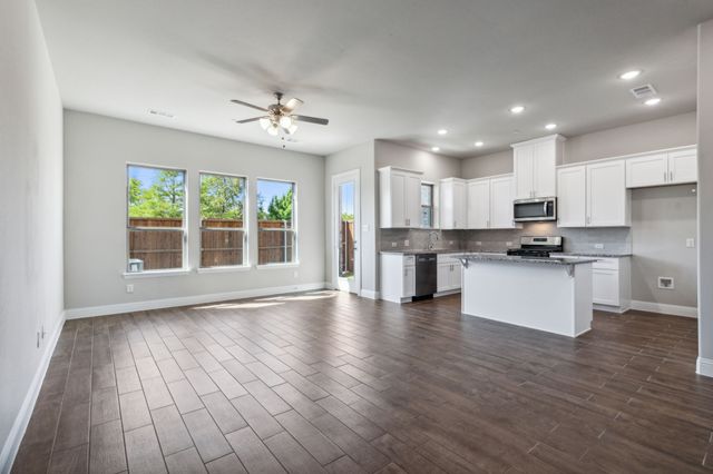 3152 Galveston Street, Plano, TX 75075