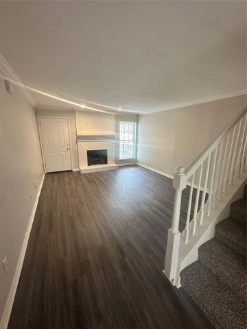2268 Colony Court, Dallas, TX 75235