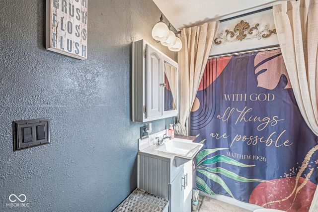 7255 W Us Highway 36, Middletown, IN 47356