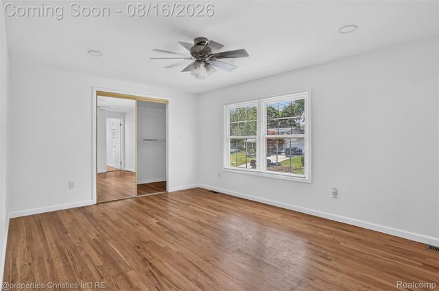 2834 Rossmoor Circle, Bloomfield Hills, MI 48302