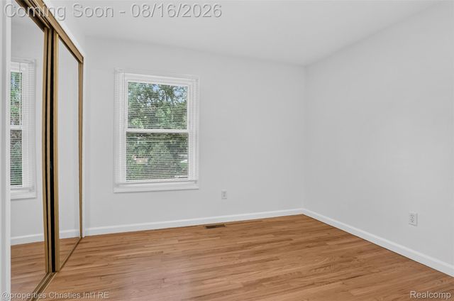 2834 Rossmoor Circle, Bloomfield Hills, MI 48302