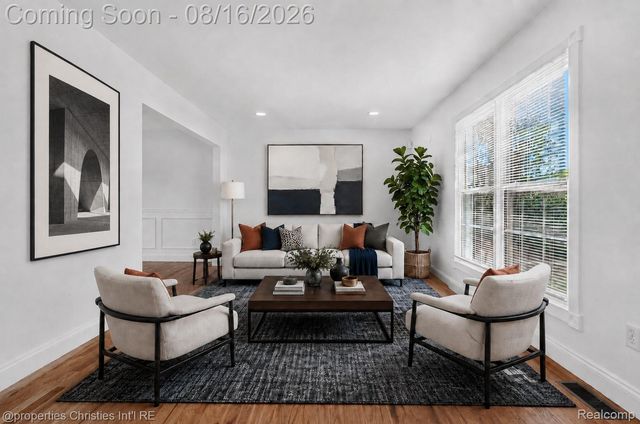 2834 Rossmoor Circle, Bloomfield Hills, MI 48302