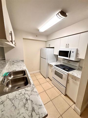 450 S Park Road 5104, Hollywood, FL 33021