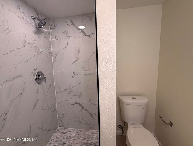 5106 APPLETON Avenue, Jacksonville, FL 32210