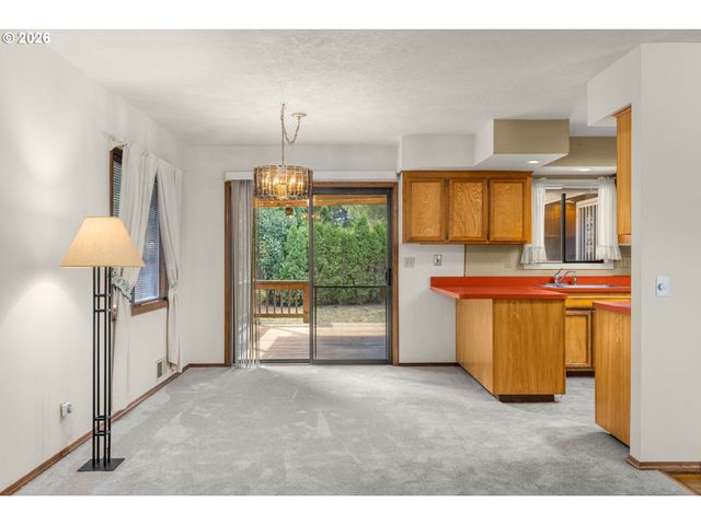 7245 N MACRUM Ave, Portland, OR 97203