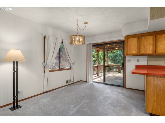 7245 N MACRUM Ave, Portland, OR 97203