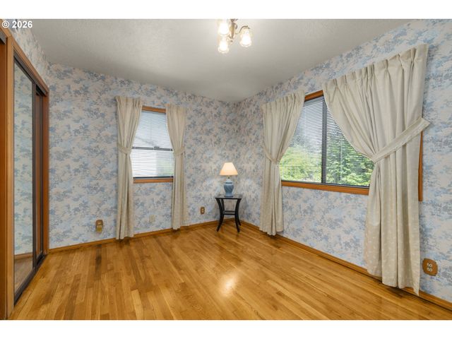 7245 N MACRUM Ave, Portland, OR 97203