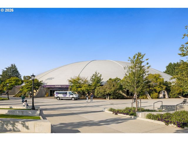 7245 N MACRUM Ave, Portland, OR 97203