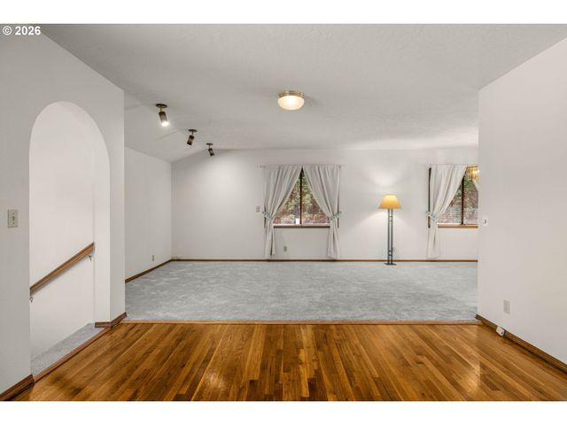7245 N MACRUM Ave, Portland, OR 97203