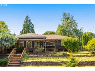 7245 N MACRUM Ave, Portland, OR 97203