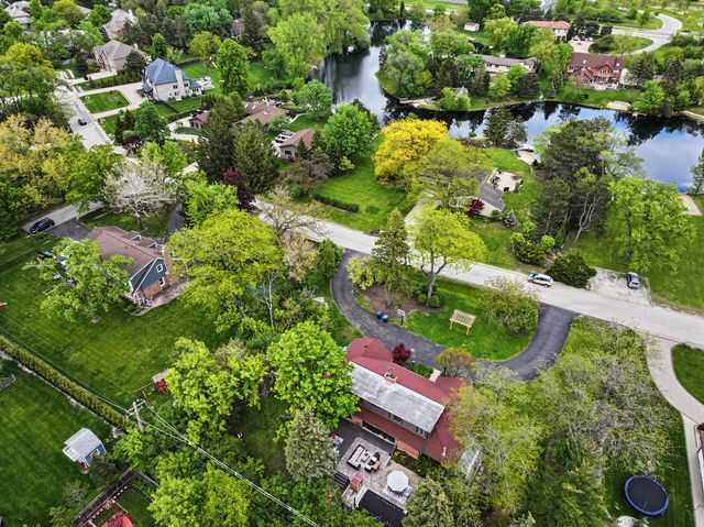 3300 Overland Pass, Northbrook, IL 60062