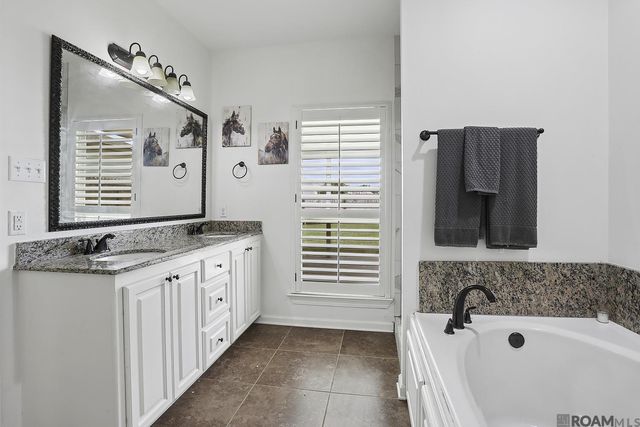 1420 Spanish Lakes Ave, St Gabriel, LA 70776