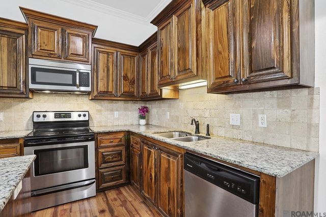 1420 Spanish Lakes Ave, St Gabriel, LA 70776
