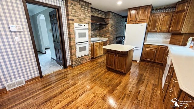 5432 Brookshire Drive, Monroe Twp, MI 48161