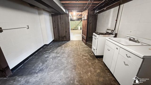 5432 Brookshire Drive, Monroe Twp, MI 48161