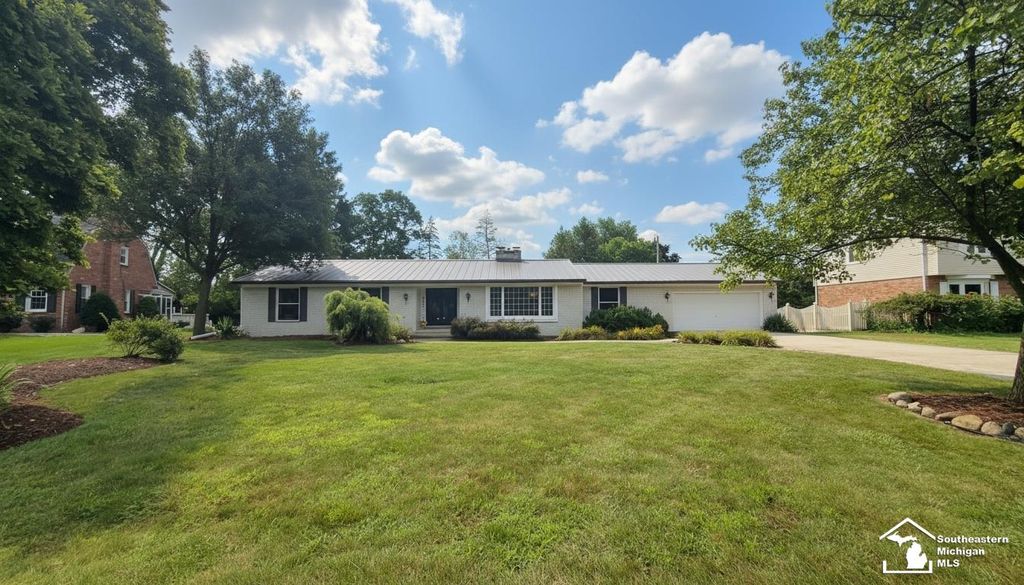 5432 Brookshire Drive, Monroe Twp, MI 48161