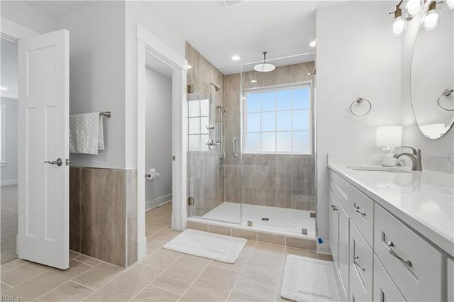 861 Little Bay AVE, Norfolk, VA 23503