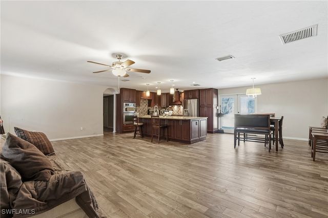 4585 16th AVE SE, Naples, FL 34117