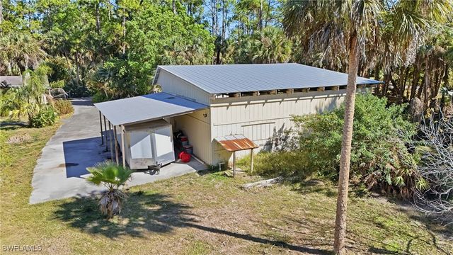 4585 16th AVE SE, Naples, FL 34117
