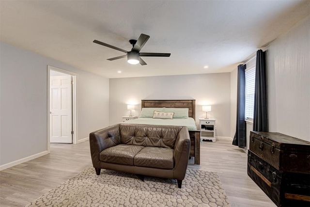 709 Timber Ridge Drive, Edmond, OK 73034