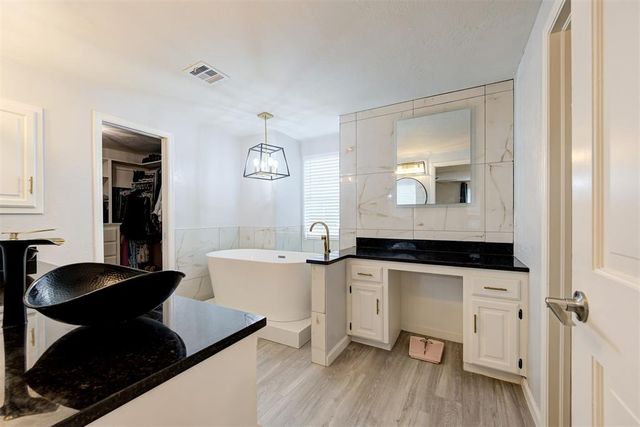 709 Timber Ridge Drive, Edmond, OK 73034