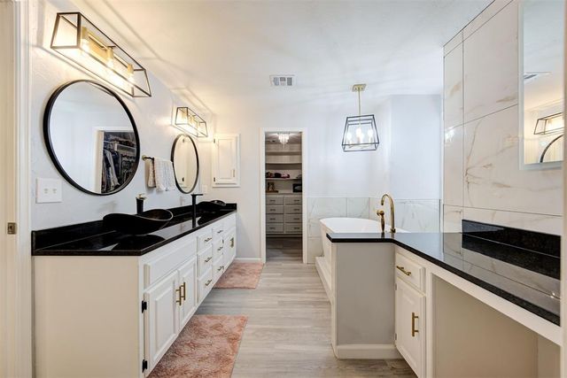 709 Timber Ridge Drive, Edmond, OK 73034