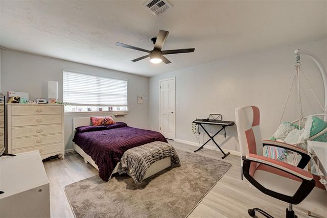 709 Timber Ridge Drive, Edmond, OK 73034