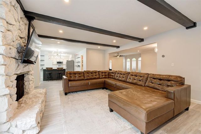 709 Timber Ridge Drive, Edmond, OK 73034