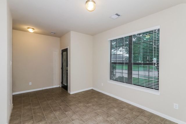 429 De Coster Boulevard, Alvin, TX 77511