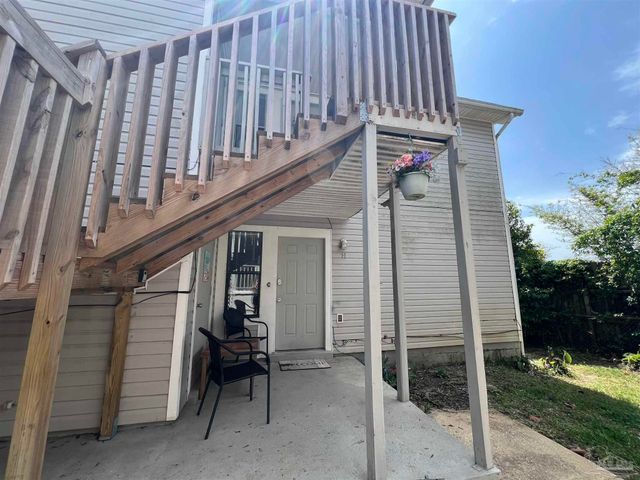 1301 Redwood Ln H, Gulf Breeze, FL 32563