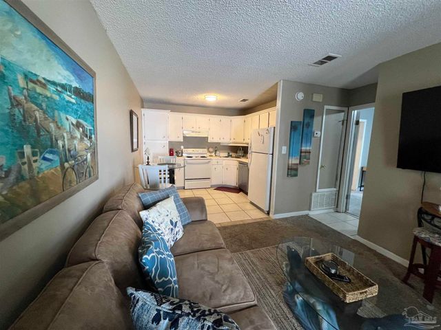 1301 Redwood Ln H, Gulf Breeze, FL 32563