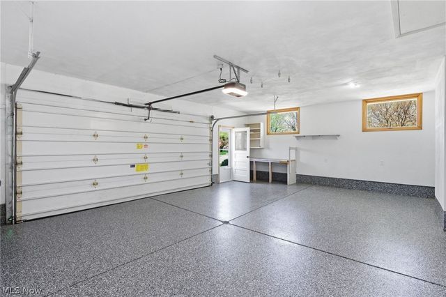 4561 Newbury Drive, Vermilion, OH 44089