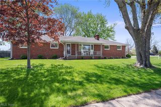 4561 Newbury Drive, Vermilion, OH 44089