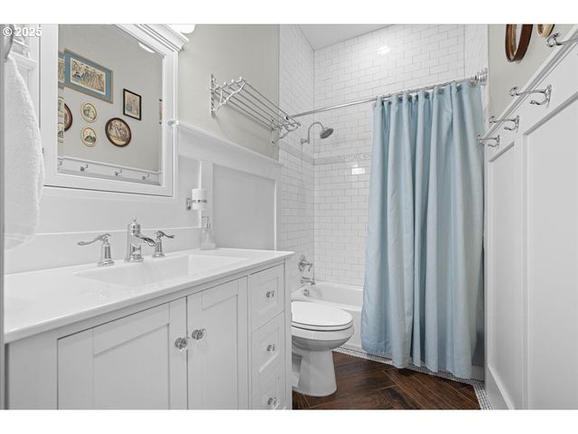 26810 Ne 77TH St, Vancouver, WA 98682