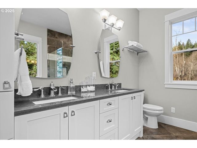 26810 Ne 77TH St, Vancouver, WA 98682