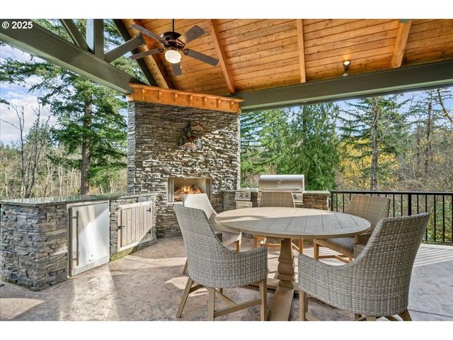 26810 Ne 77TH St, Vancouver, WA 98682