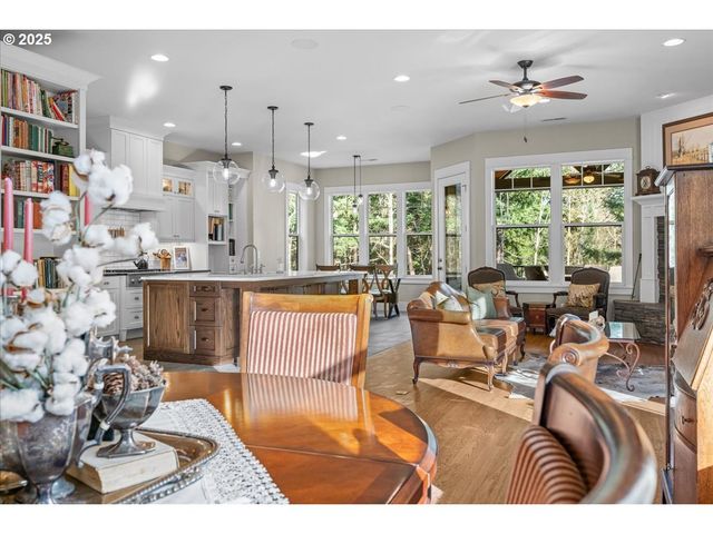 26810 Ne 77TH St, Vancouver, WA 98682