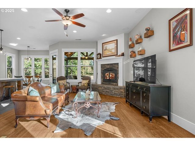 26810 Ne 77TH St, Vancouver, WA 98682