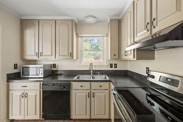 1932 Sunnyvale Avenue, Charleston, SC 29414
