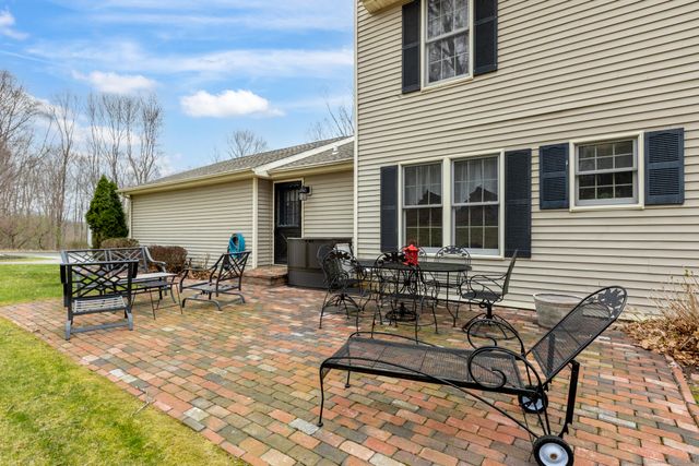 16 Windrush Lane, Andover, CT 06232