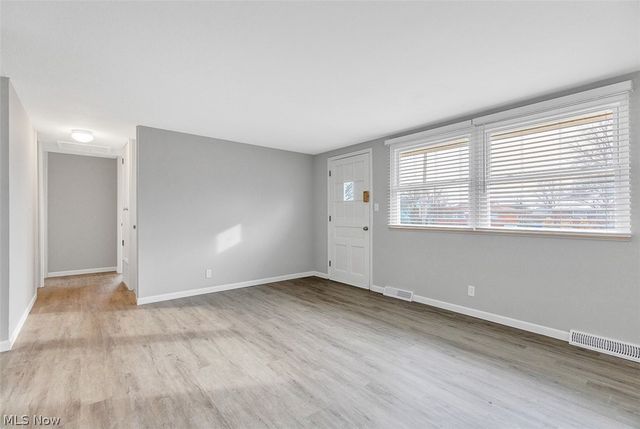 6330 Sandfield Drive, Brook Park, OH 44142