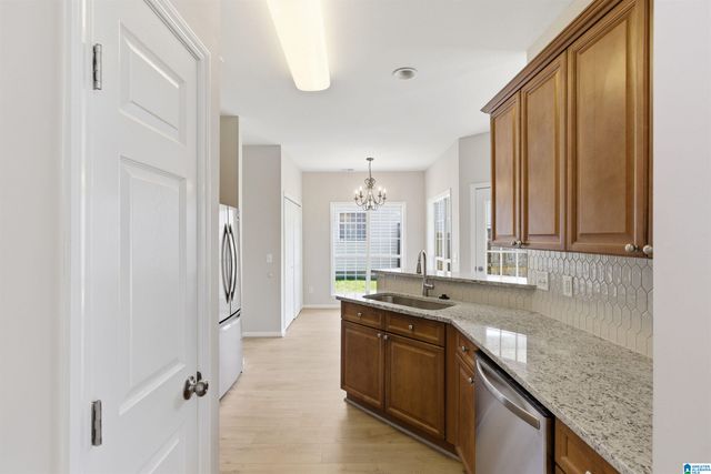 233 STONECREEK WAY, Helena, AL 35080