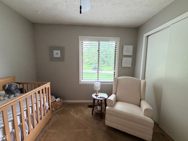 325 Rolling Trails Road, Greenwood, IN 46142