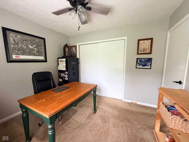 325 Rolling Trails Road, Greenwood, IN 46142
