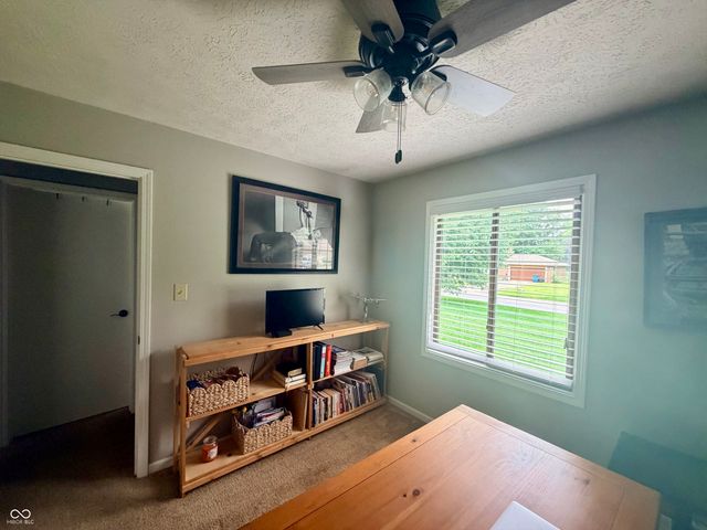 325 Rolling Trails Road, Greenwood, IN 46142