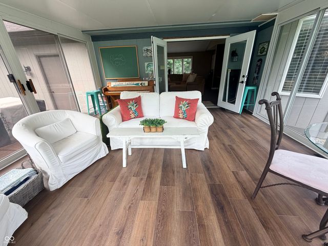 325 Rolling Trails Road, Greenwood, IN 46142