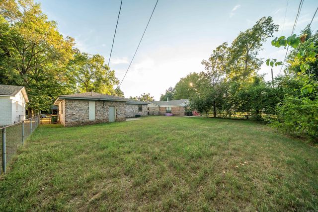 6613 Stonehedge Road, North Little Rock, AR 72117