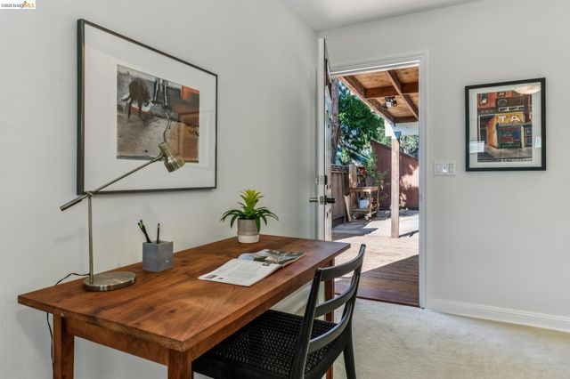 5861 Bernhard Ave, Richmond, CA 94805