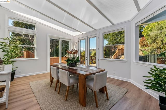 5861 Bernhard Ave, Richmond, CA 94805