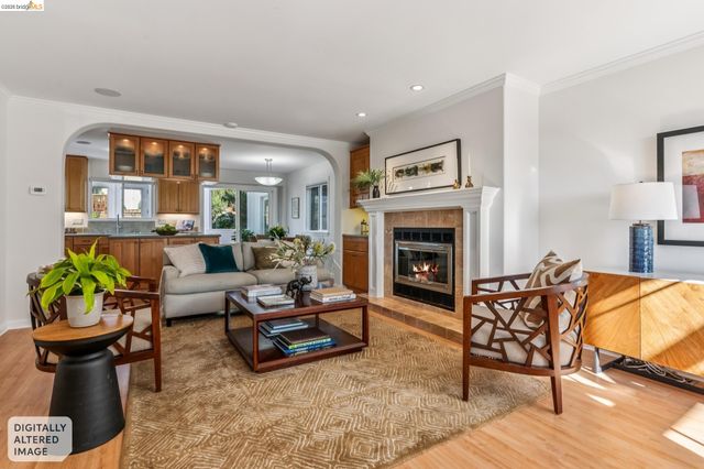 5861 Bernhard Ave, Richmond, CA 94805